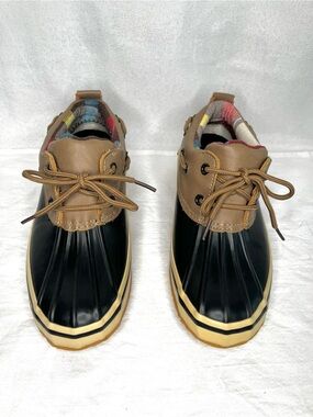 Tamarack Duck Shoes Women’s Size 7 Black Tan Waterproof Rain Shoes Plaid Lined